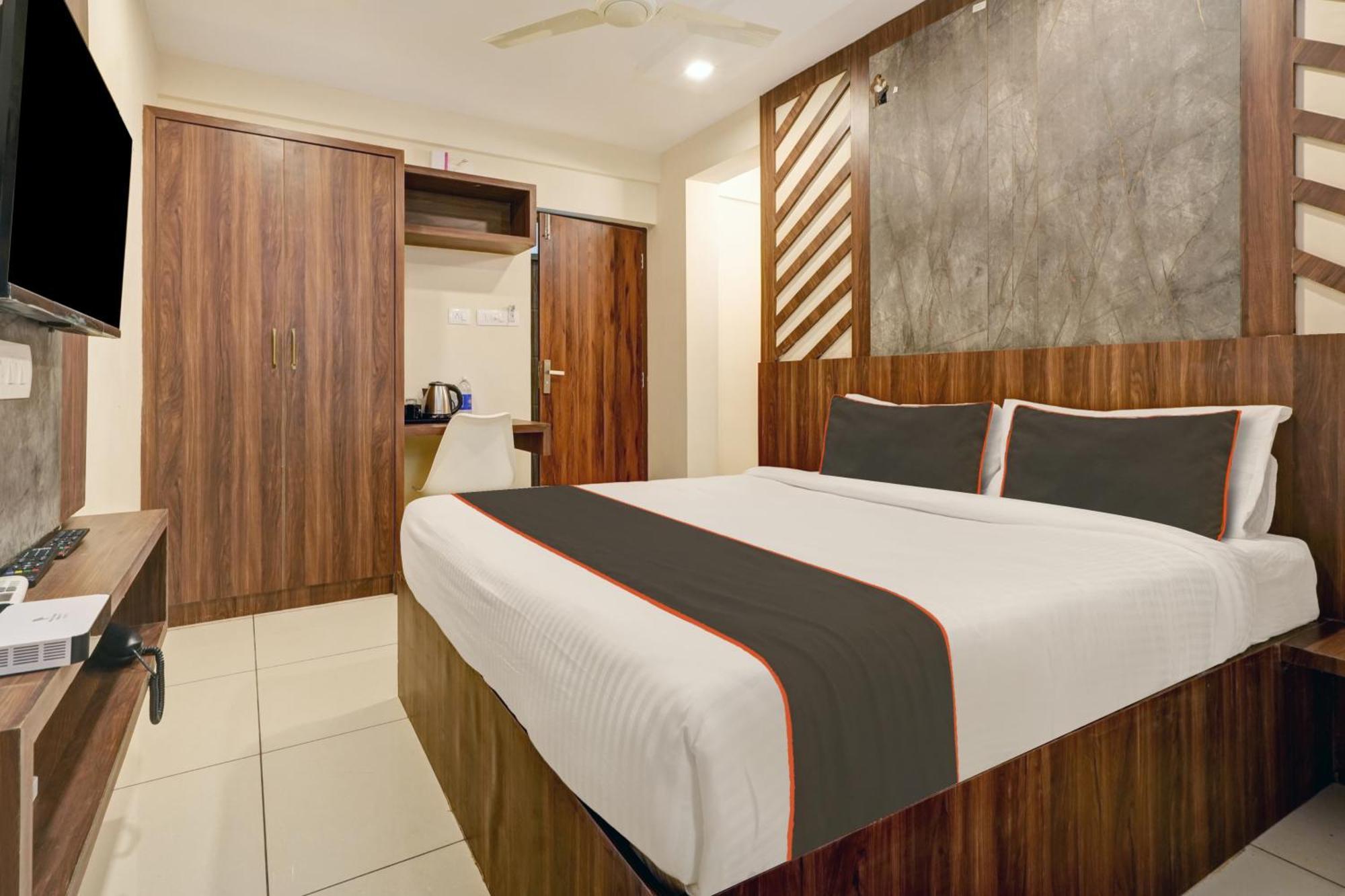 Gypsy Hotel Cusat Коччи Экстерьер фото